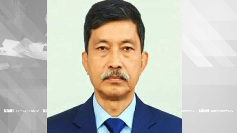 কেন্দ্রীয় শহীদ মিনারে ভাষা শহীদদের প্রতি পার্বত্য চট্টগ্রাম বিষয়ক মন্ত্রী দীপেন দেওয়ান-এর শ্রদ্ধা...