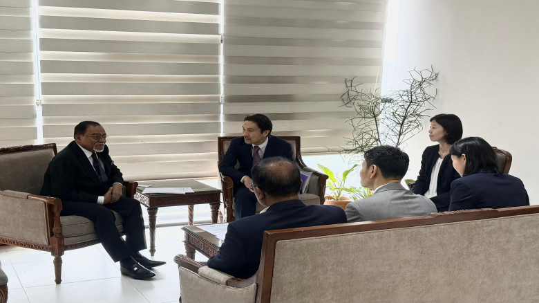 প্রধানমন্ত্রীর উপদেষ্টার (মন্ত্রী পদমর্যাদা) সাথে জাইকা প্রতিনিধি দলের সাক্ষাৎ...