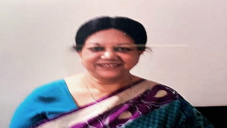 জাতীয় সংসদের স্পিকার মেজর (অব.) হাফিজ উদ্দিন আহমেদ বীর বিক্রম-এর স্ত্রী দিলারা হাফিজ মৃত্যুবরণ করেছে...