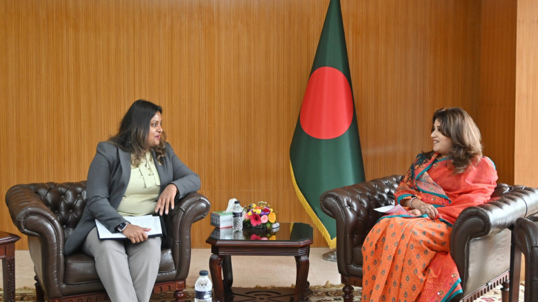 পররাষ্ট্র মন্ত্রণালয়ে পররাষ্ট্র প্রতিমন্ত্রী শামা ওবায়েদ ইসলামের সঙ্গে বৈঠক করেন মালদ্বীপের হাইকমিশন...