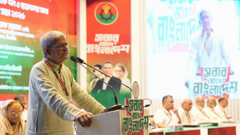 আজকে আমাদের সামনে অনেক বড় চ্যালেঞ্জ, আমরা একটি ধ্বংসস্তুপের মধ্যে থেকে সরকারে এস