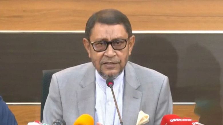 ডেঙ্গু মোকাবিলায় মোবাইল হাসপাতাল স্থাপনের উদ্যোগ নেওয়া হয়েছে: বরিশাল সফরে এসে স্বাস্থ্য ও পরিবার কল্