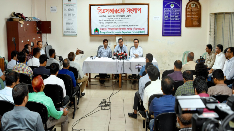 দেশের উন্নয়ন অগ্রযাত্রাকে এগিয়ে নিতে দায়িত্বশীল ও বস্তুনিষ্ঠ সাংবাদিকতার ভূমিকা 