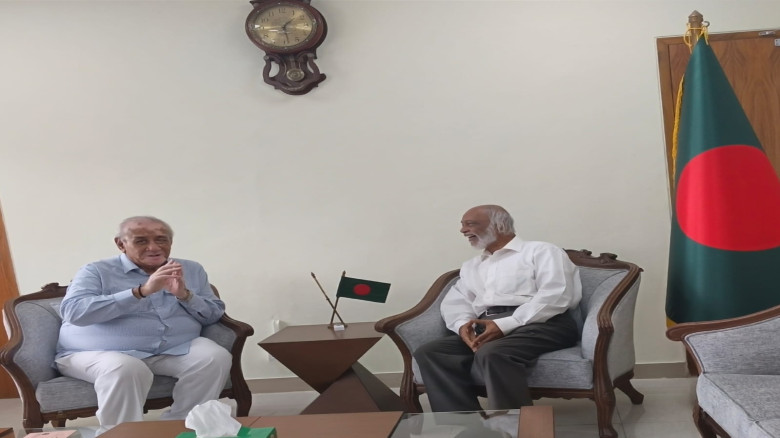 পার্বত্য অঞ্চলের যোগাযোগ ব্যবস্থার উন্নয়নে স্থানীয় সরকার মন্ত্রীর সহযোগিতা চাইলেন পার্বত্য মন্ত্রী...